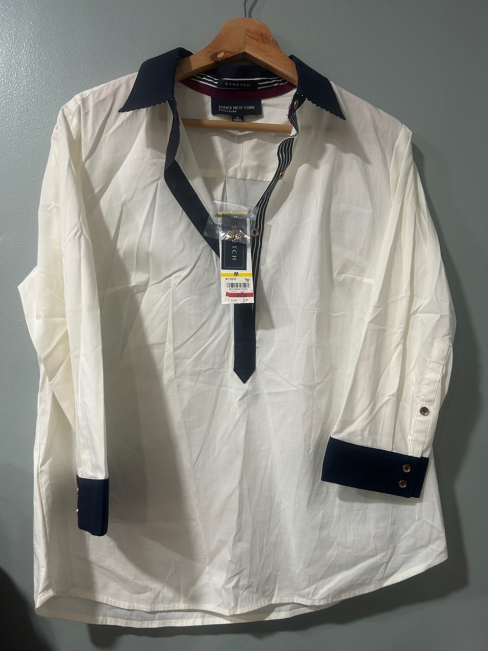 Jones New York White Shirt with Navy Contrast Collar & Cuffs
